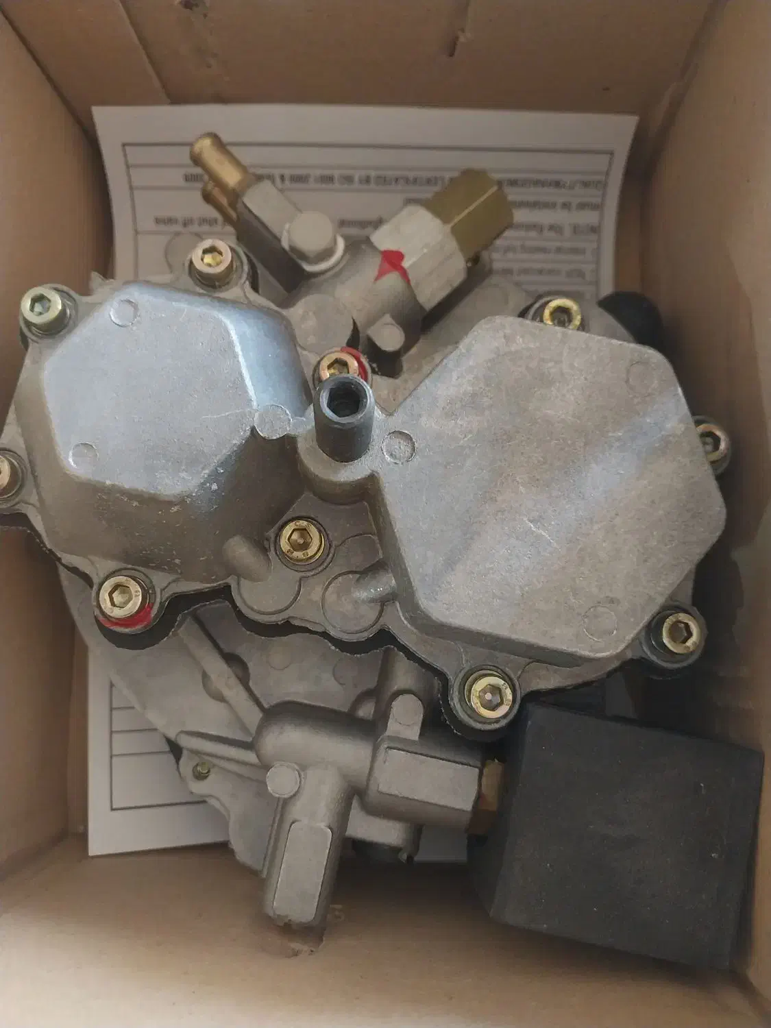 رگلاتور گاز نو|قطعات یدکی و لوازم جانبی|رشت, رودبارتان|دیوار