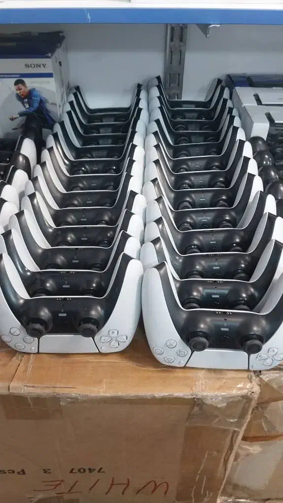 فروش و خرید انواع کنسول بازی ps5 . 4 .. xbox|کنسول، بازی ویدئویی و آنلاین|گرگان, |دیوار