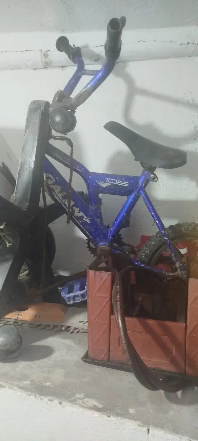 فروش فوری دوچرخه و مبل و جاروبرقی|مبلمان خانگی و میز عسلی|گرگان, |دیوار