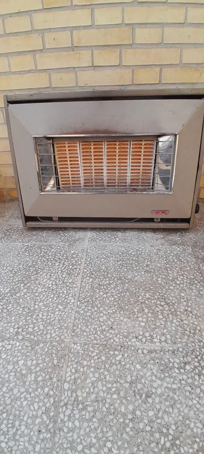 بخاری.گازی. دیواری ابسال سالم|بخاری، هیتر، شومینه|میبد, |دیوار