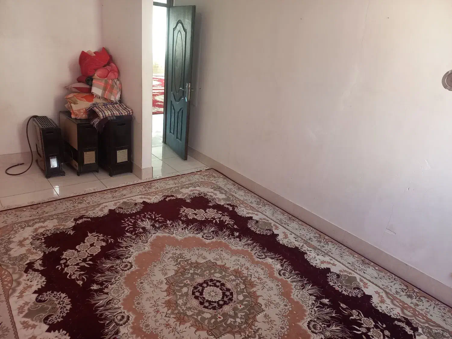 سویت سوییت سوئیت پارکینگ ۳ خودرو|اجارهٔ کوتاه‌مدت آپارتمان و سوئیت|کرمانشاه, |دیوار