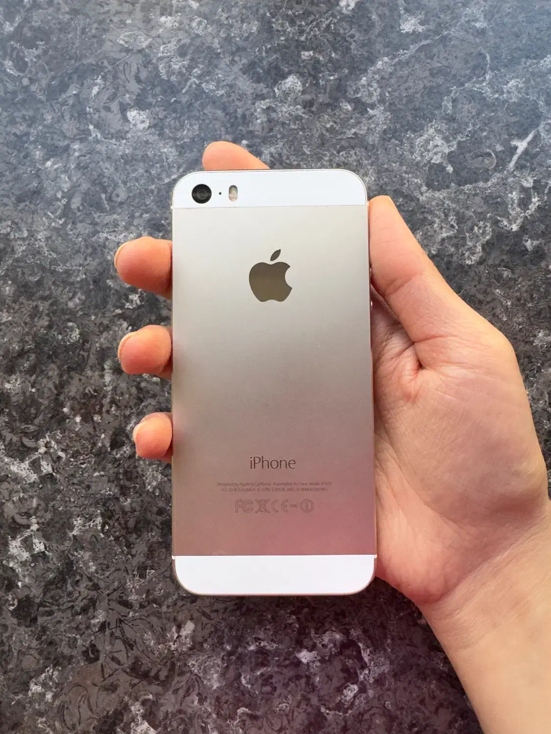 Iphone 5s Gold|موبایل|تهران, شهران شمالی|دیوار
