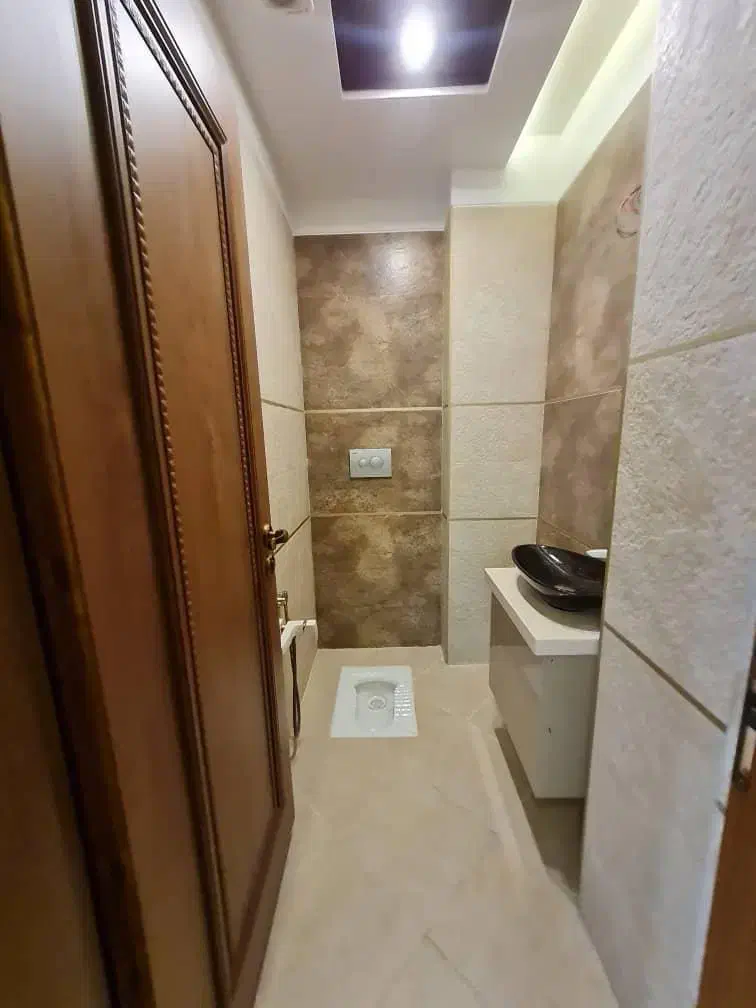 ۸۰متری ۲خواب دونبش سمت پارک