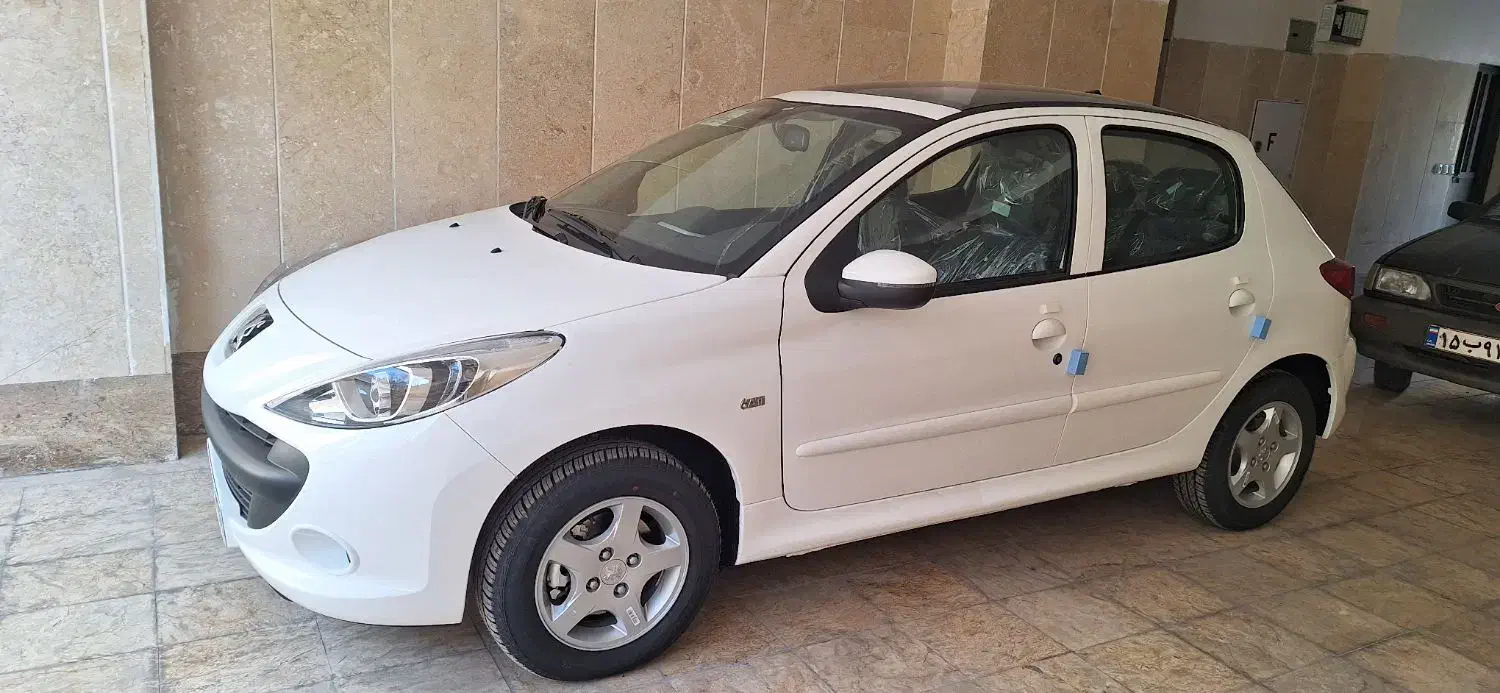 فروش فقط نقدی|خودرو سواری و وانت|اراک, |دیوار