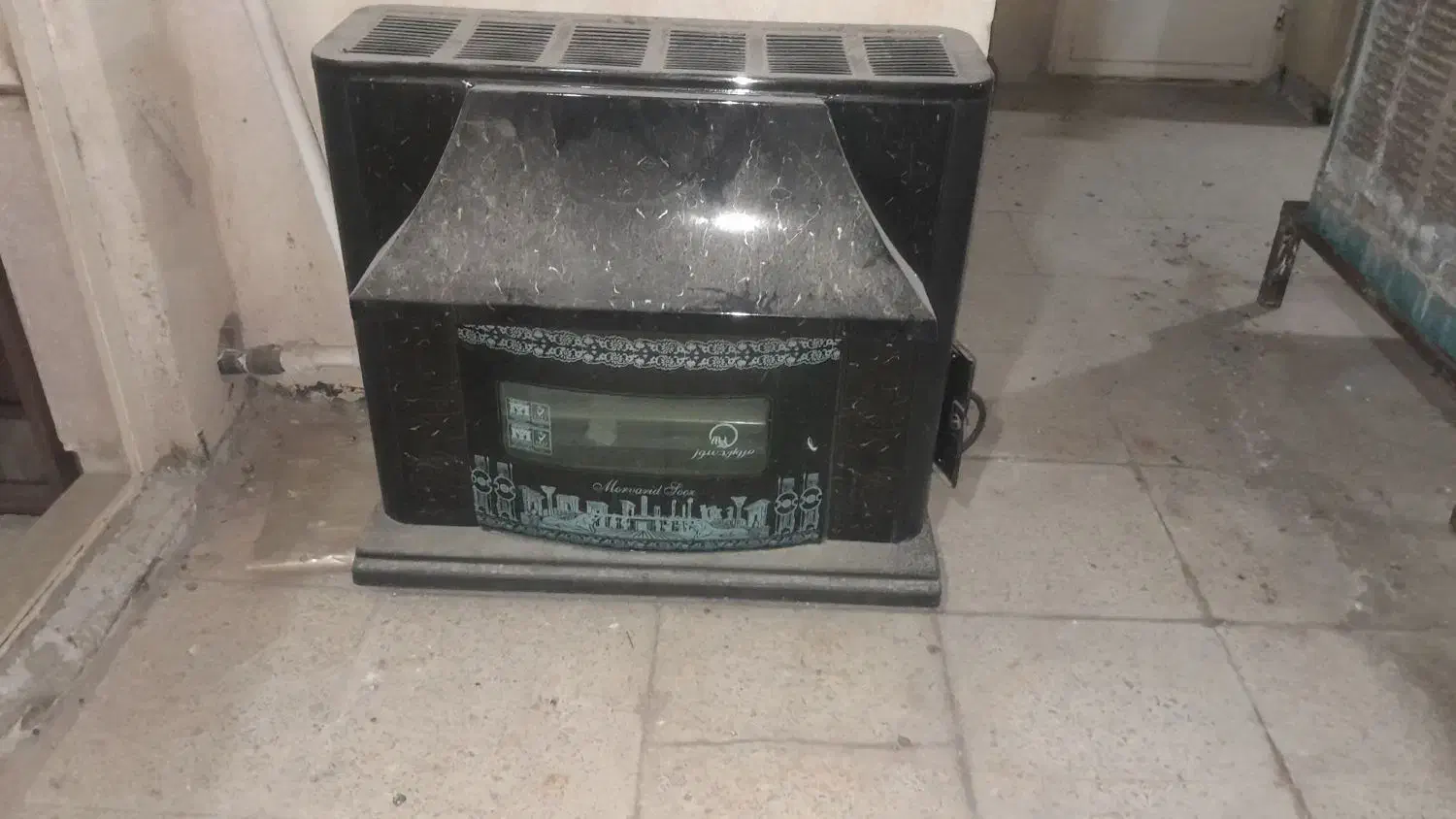 بخاری شومینه ای بزرگ|بخاری، هیتر، شومینه|ورامین, ورامین|دیوار