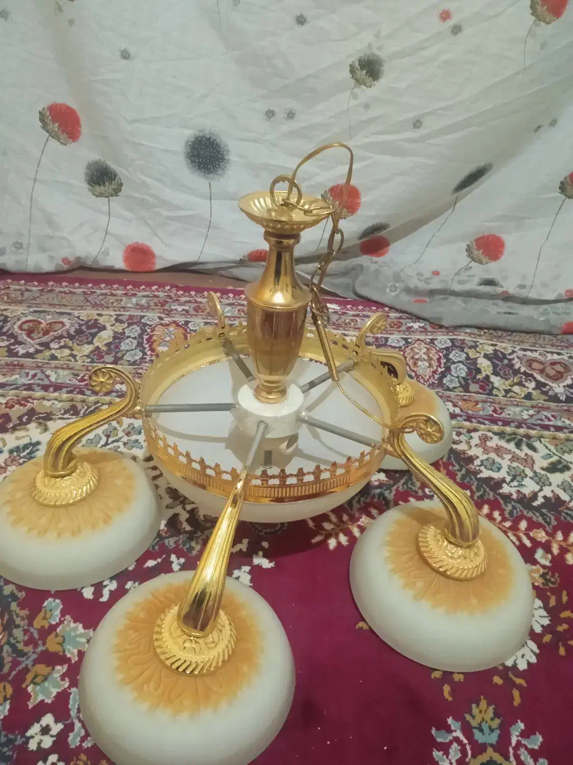 لوستر پنچ شاخه سالم در حد نو|لوستر و چراغ آویز|خرم‌آباد, |دیوار