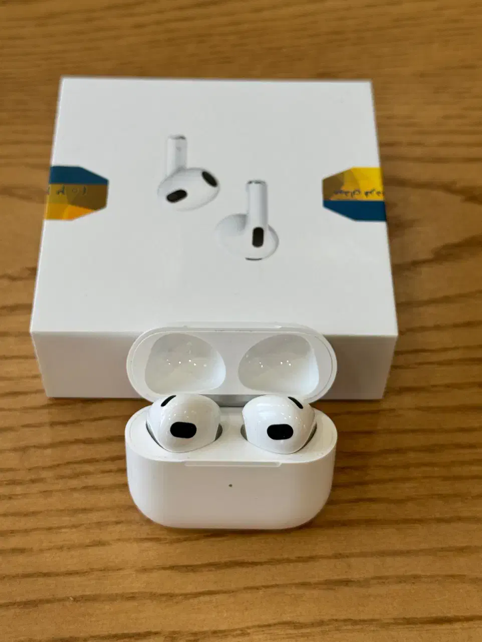 ایرپاد-Airpdos 3|لوازم جانبی موبایل و تبلت|رشت, معلم|دیوار