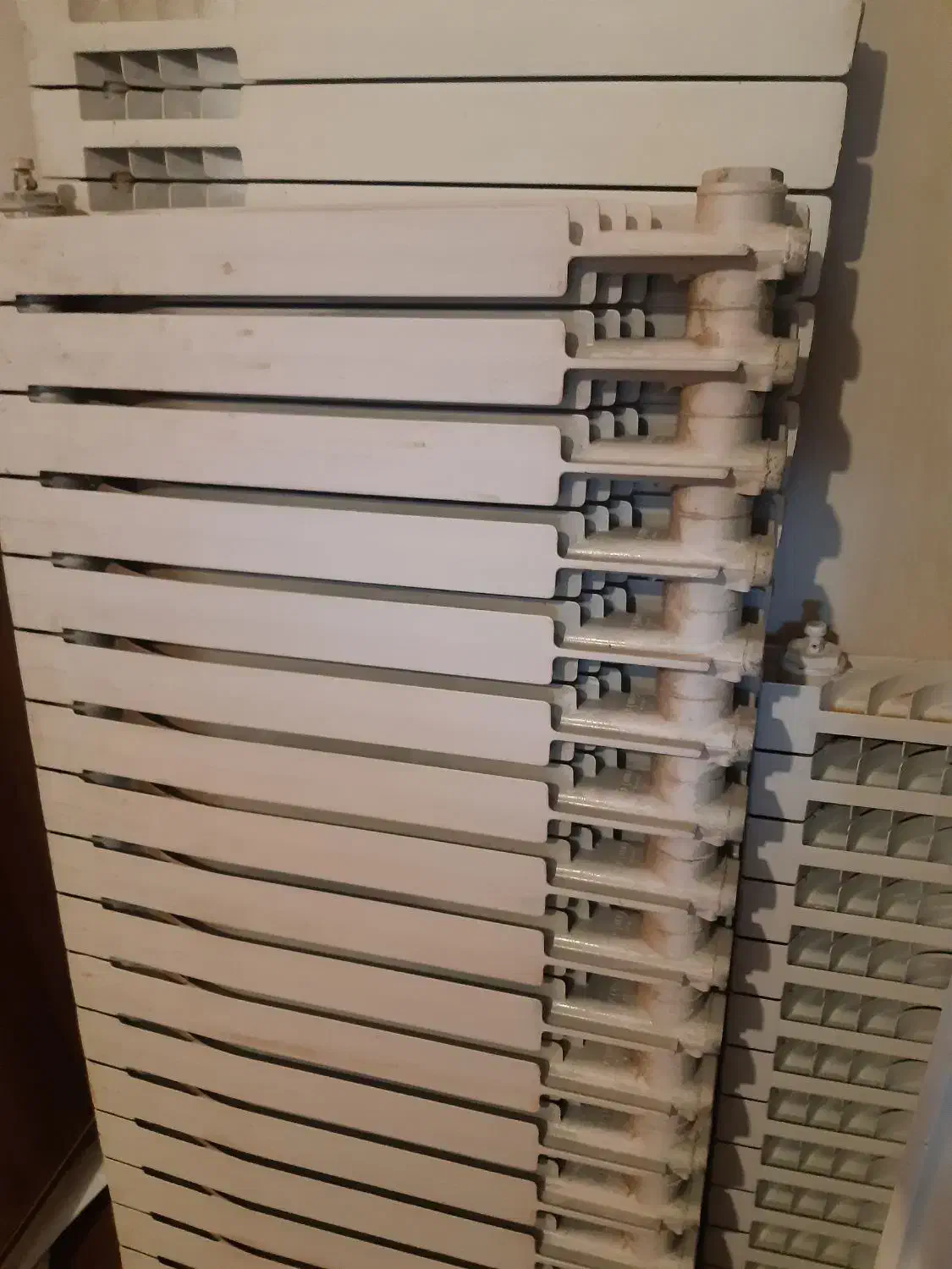 رادیاتور پره ای ایران رادیاتور|آبگرمکن، پکیج، شوفاژ|زنجان, |دیوار