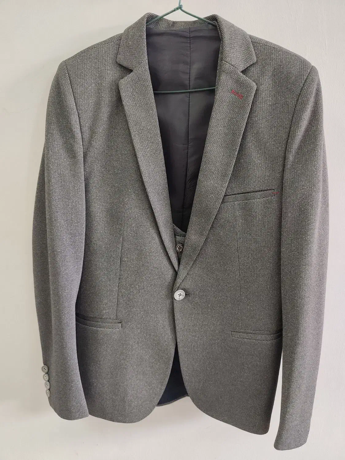 کت و شلوار|لباس|نقده, |دیوار