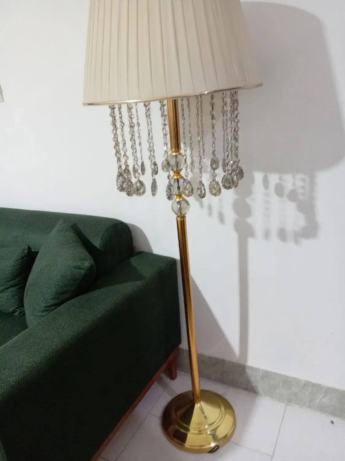 آباژور|چراغ خواب و آباژور|مشهد, حضرت حجت|دیوار