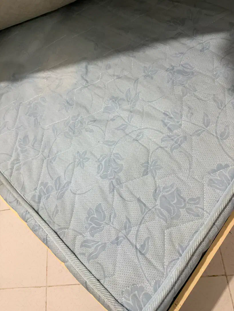 تخت خواب ۲ نفزه|تخت و سرویس خواب|رشت, گلسار|دیوار