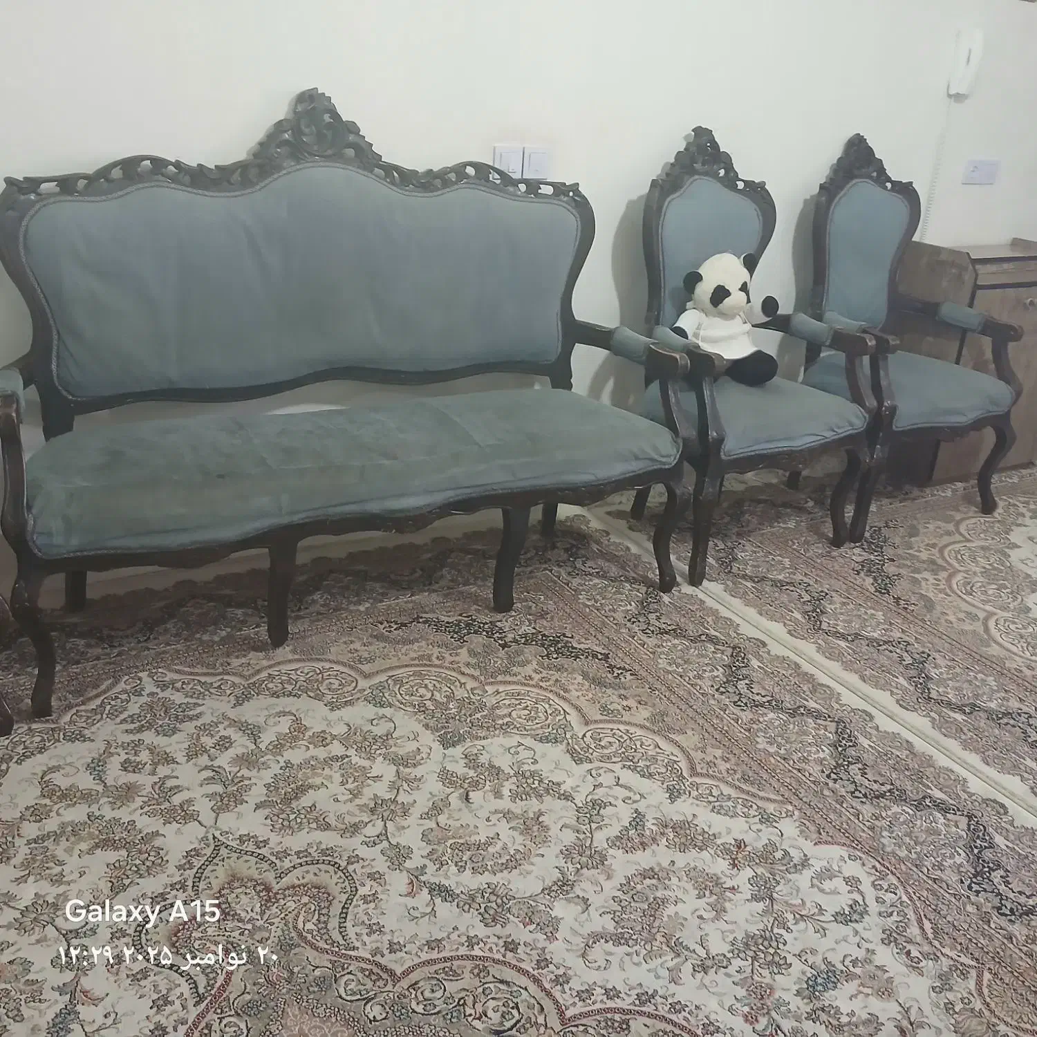 مبل سلطنتی ۹نفره|مبلمان خانگی و میز عسلی|سبزوار, باهنر|دیوار