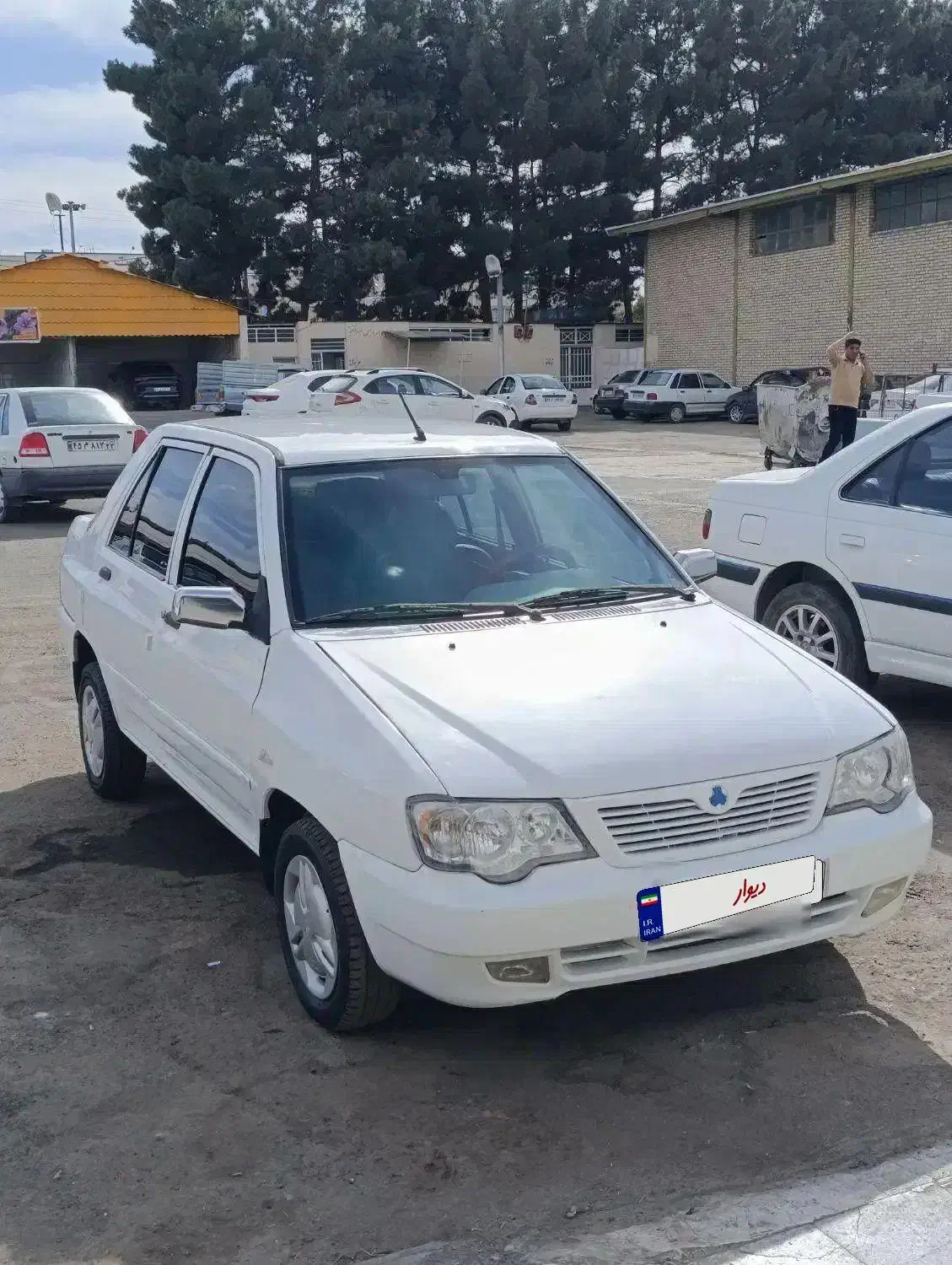 پراید ۱۳۲|خودرو سواری و وانت|تربتحیدریه, پایانه مسافربری تربت حیدریه|دیوار