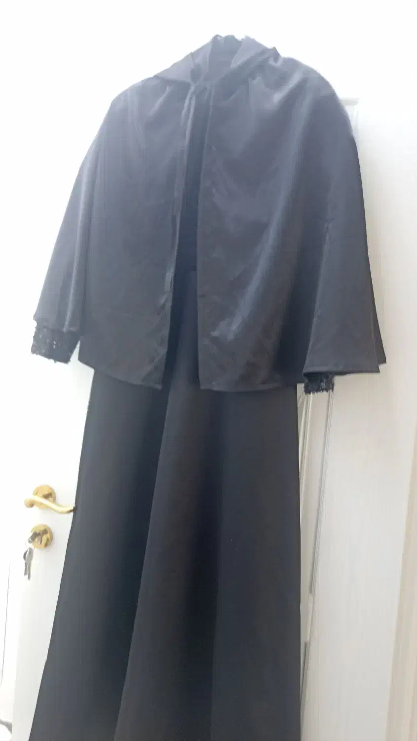 لباس مجلسی|لباس|نقده, |دیوار