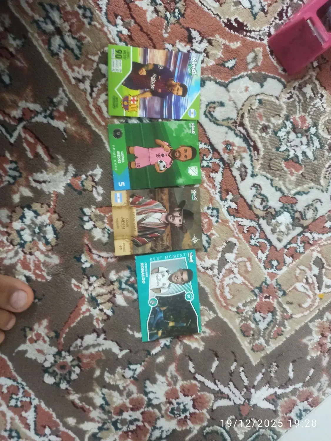 کارت کیمدی 2026|اسباب‌‌بازی|قائن, |دیوار