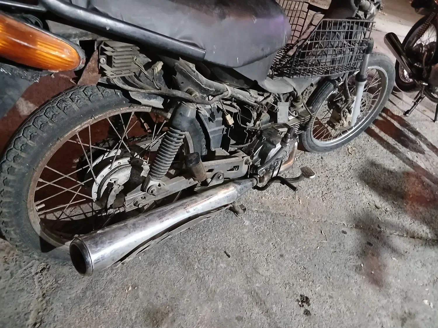 موتور ویو بی کلاج|موتورسیکلت|اصفهان, ارزنان|دیوار