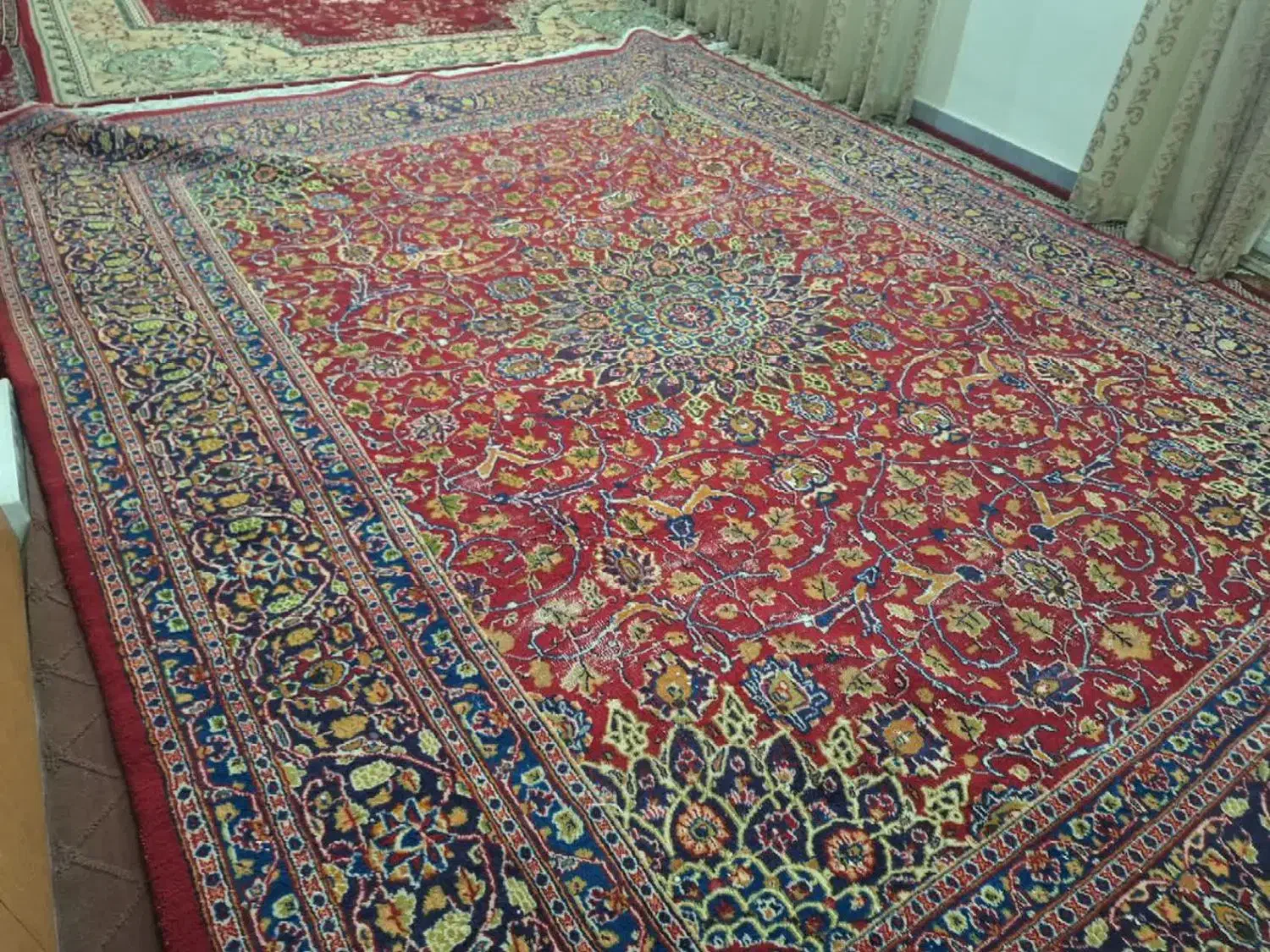 ۱۲متری دستباف قدیمی|فرش|همدان, |دیوار