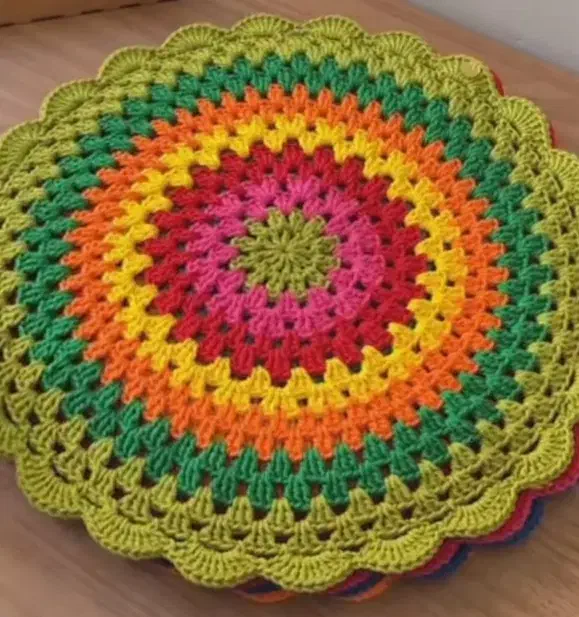 رومیزی و ماندالا دیواری|صنایع دستی و سایر لوازم تزئینی|قائمشهر, |دیوار