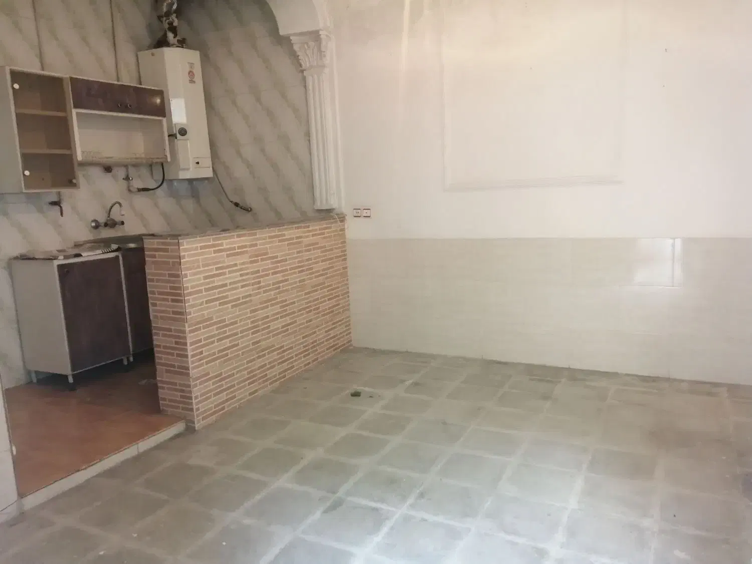 اجاره منزل نقلی بلوار دولت شرقی|اجارهٔ خانه و ویلا|شیراز, کوشک میدان|دیوار