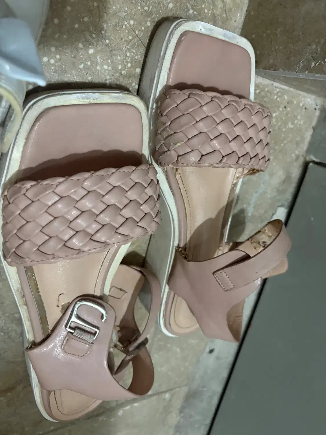 کفش|کیف، کفش، کمربند|سبزوار, کوی بهار|دیوار