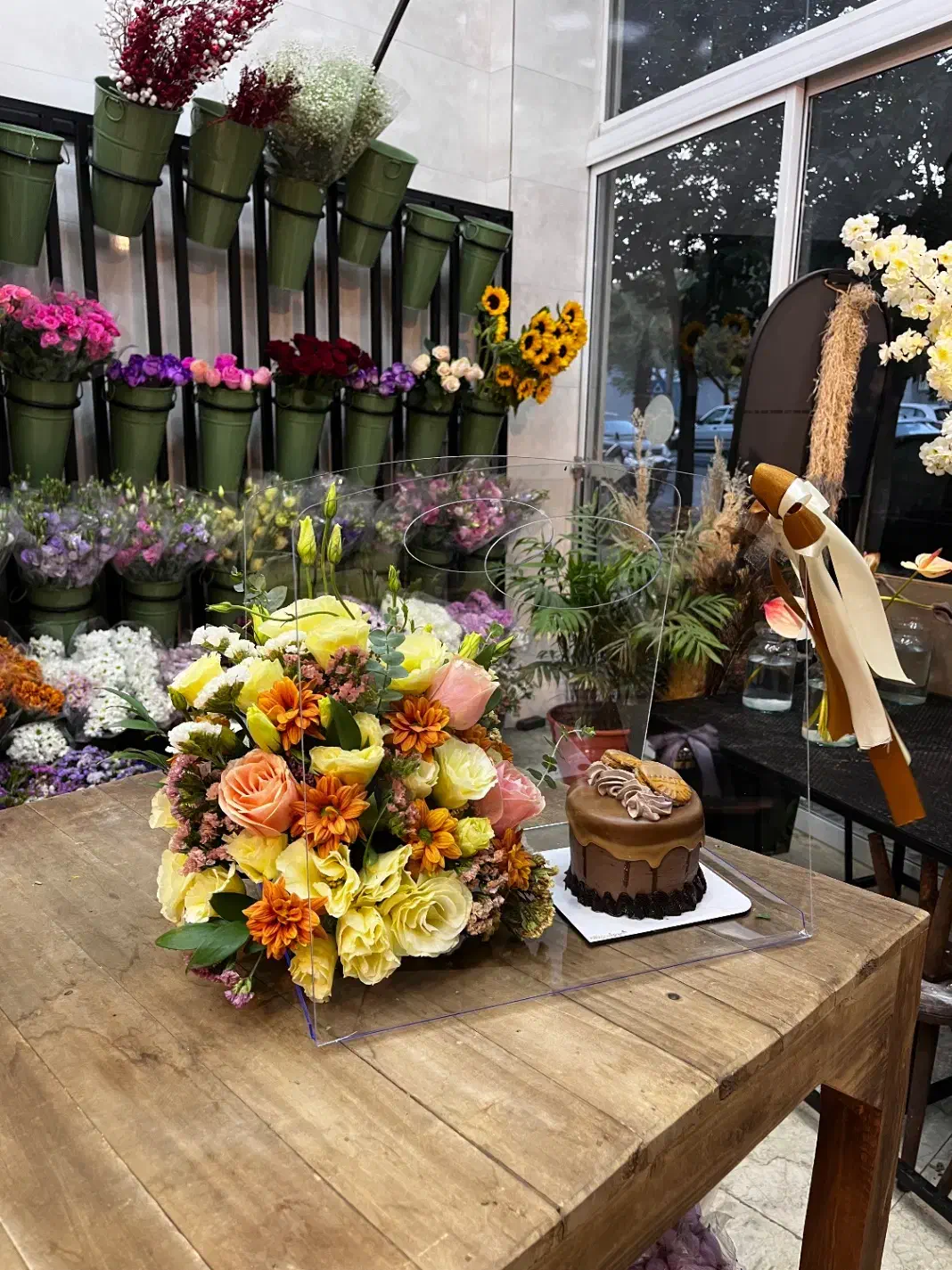 استخدام نیروی خدماتی(نظافت و تمیرکاری)|استخدام سرایداری و نظافت|تهران, بریانک|دیوار