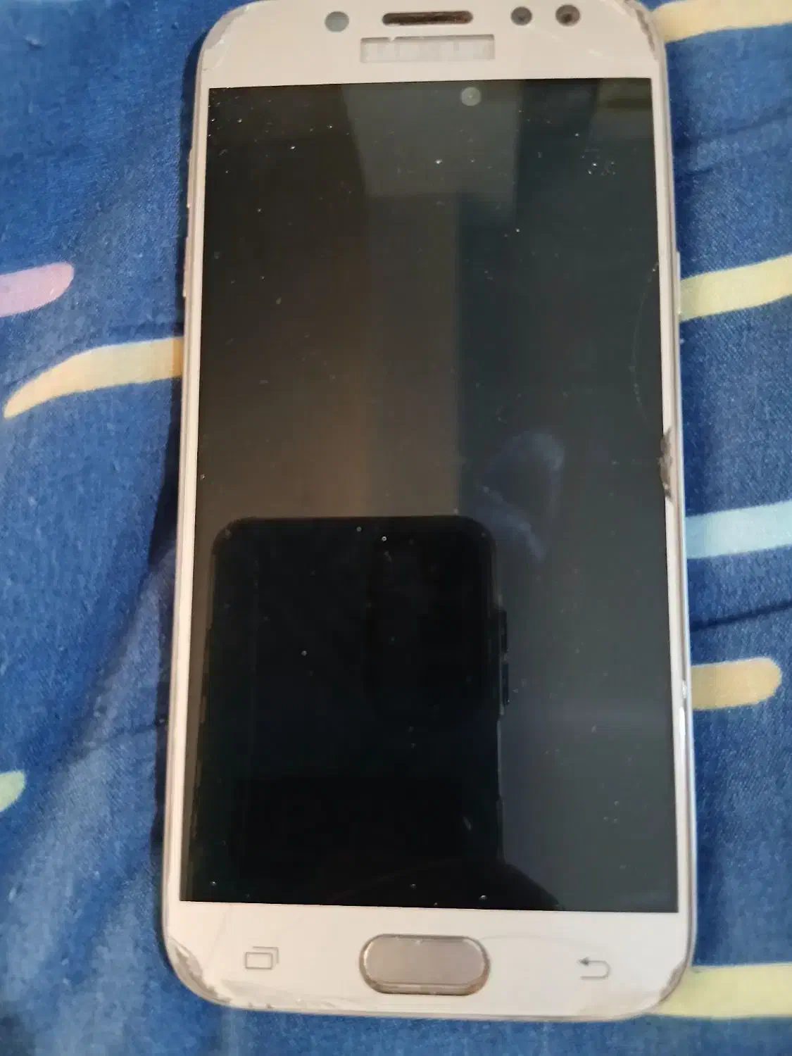 سامسونگ گلکسیj5pro ال سی دی شکسته|موبایل|تهران, کرمان|دیوار