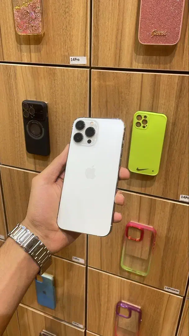 13 pro Max سفید|موبایل|تهران, سعادتآباد|دیوار