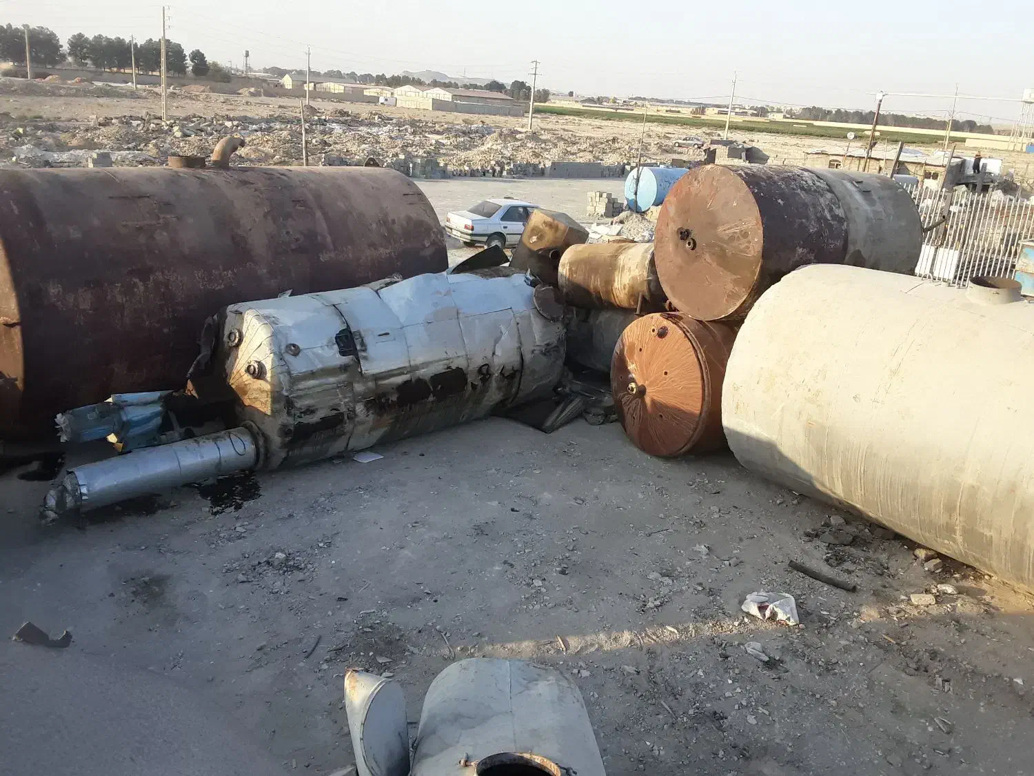 دیگ بخار و  دیگ روغن داغ کن و بویلر|ماشین‌آلات صنعتی|رباط‌کریم, شترخوار|دیوار