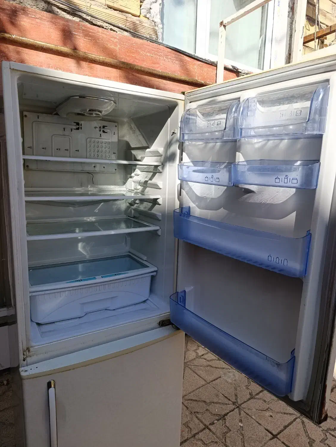 یخچال فریزر دو درب یخساران|یخچال و فریزر|اردبیل, |دیوار