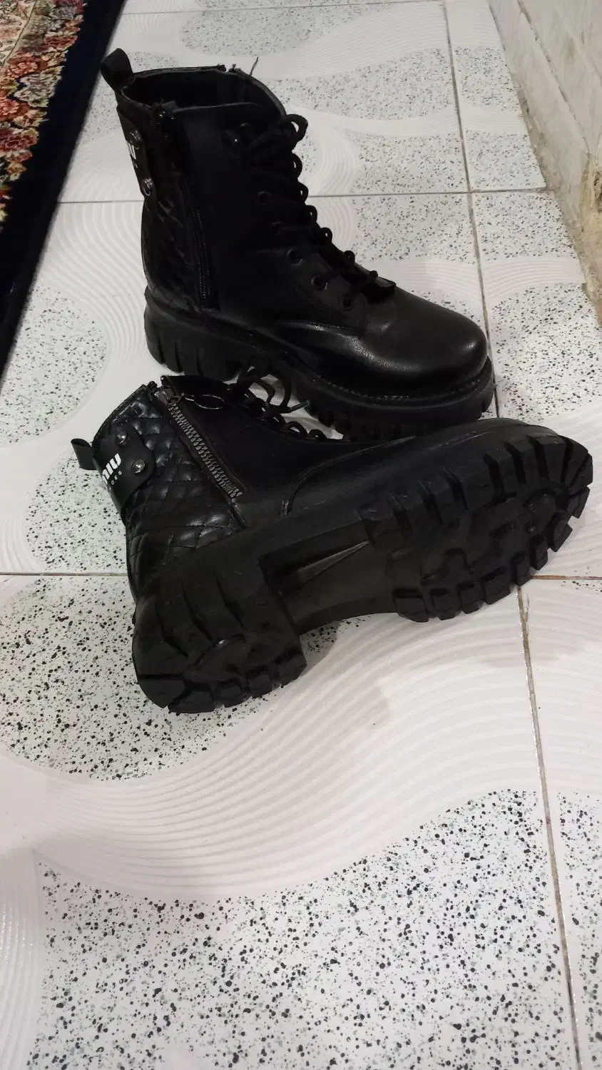 نیم بوت زنانه|کیف، کفش، کمربند|کرج, کوی فرهنگ|دیوار