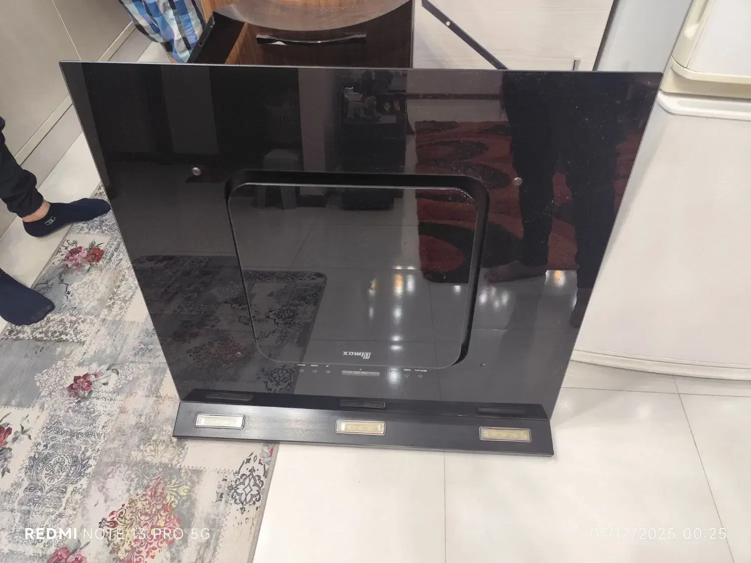 هود بیمکث|هود|اندیشه, اندیشه فاز ۳|دیوار