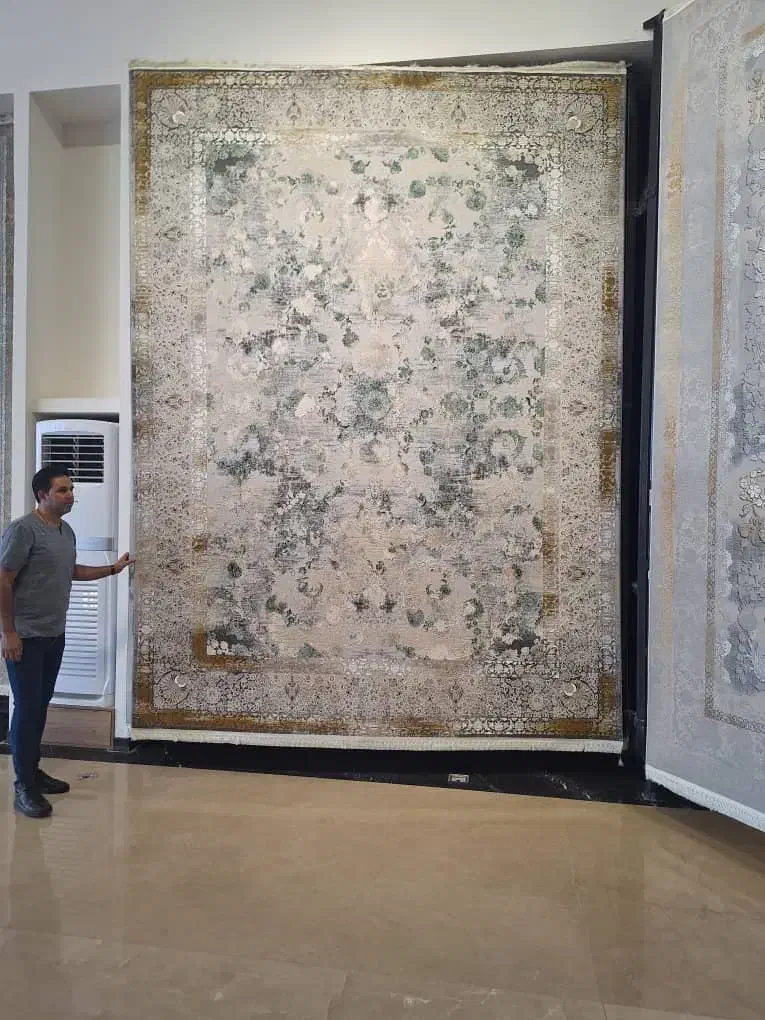 گالری فرش|فرش|صومعهسرا, |دیوار