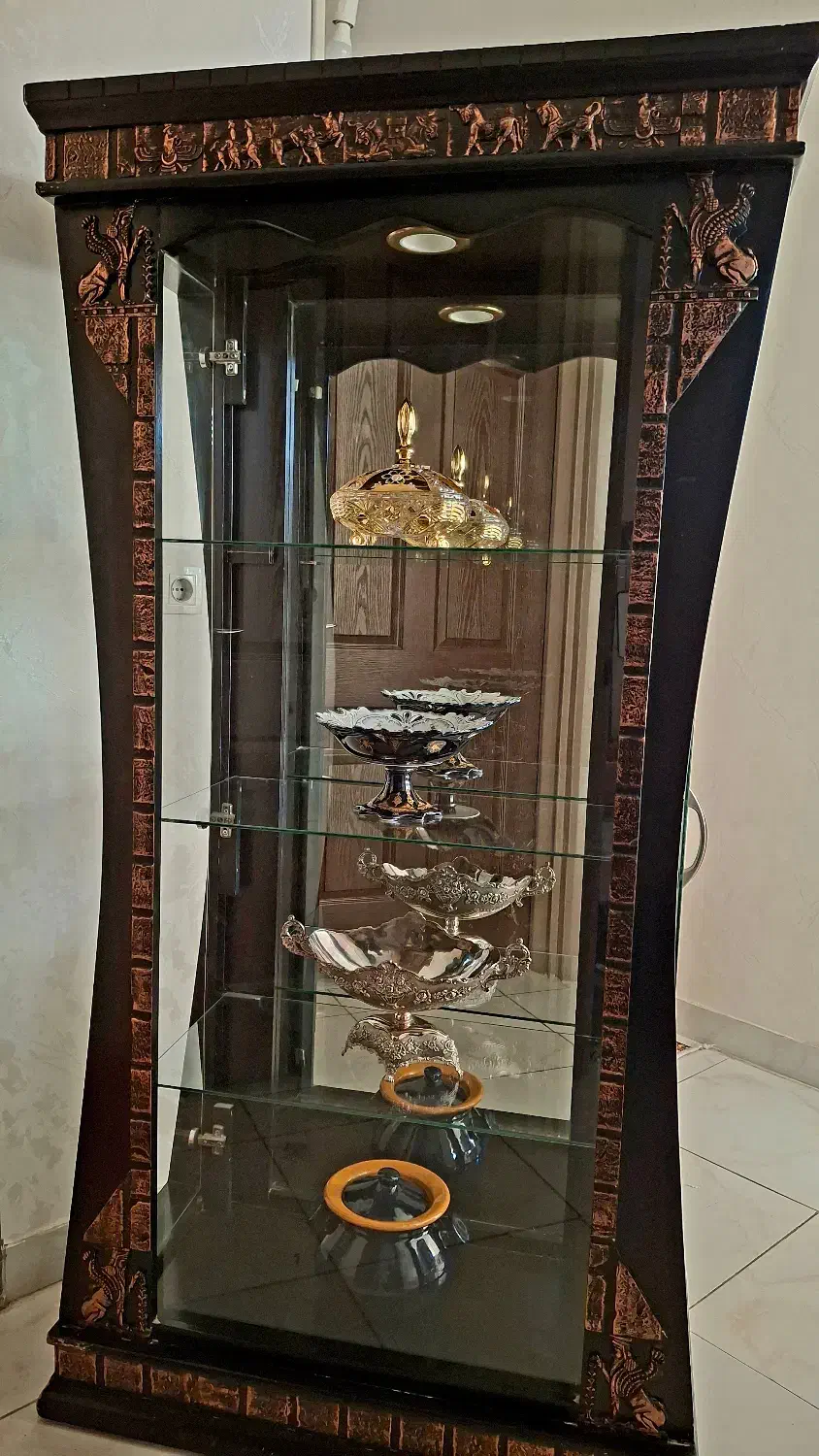 ویترین|بوفه، ویترین، کنسول|بروجن, |دیوار