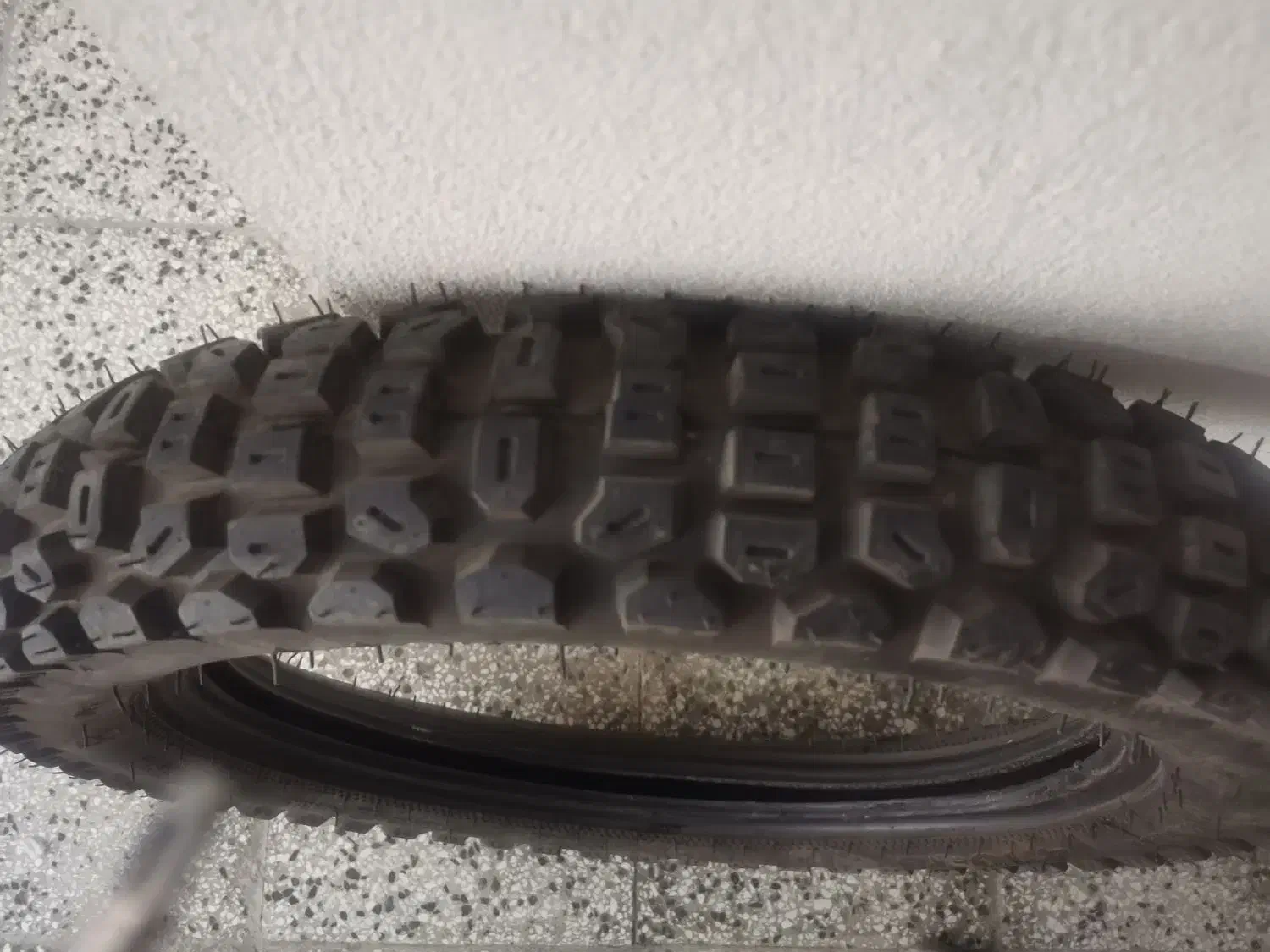 لاستیک تریل نو|قطعات یدکی و لوازم جانبی|گرگان, |دیوار