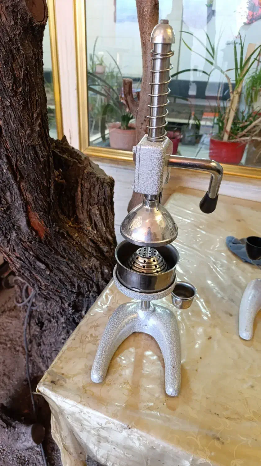 تعدادی لوازم آبمیوه گیری|آبمیوه‌گیر و آب‌مرکبات‌گیر|تبریز, |دیوار