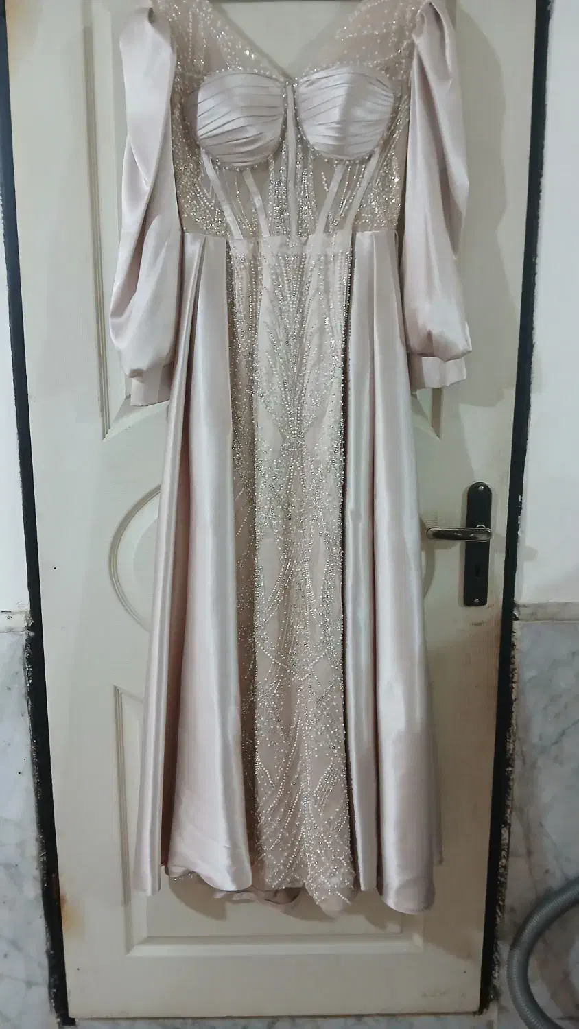 پیراهن مجلسی|لباس|مشهد, شهید بصیر|دیوار