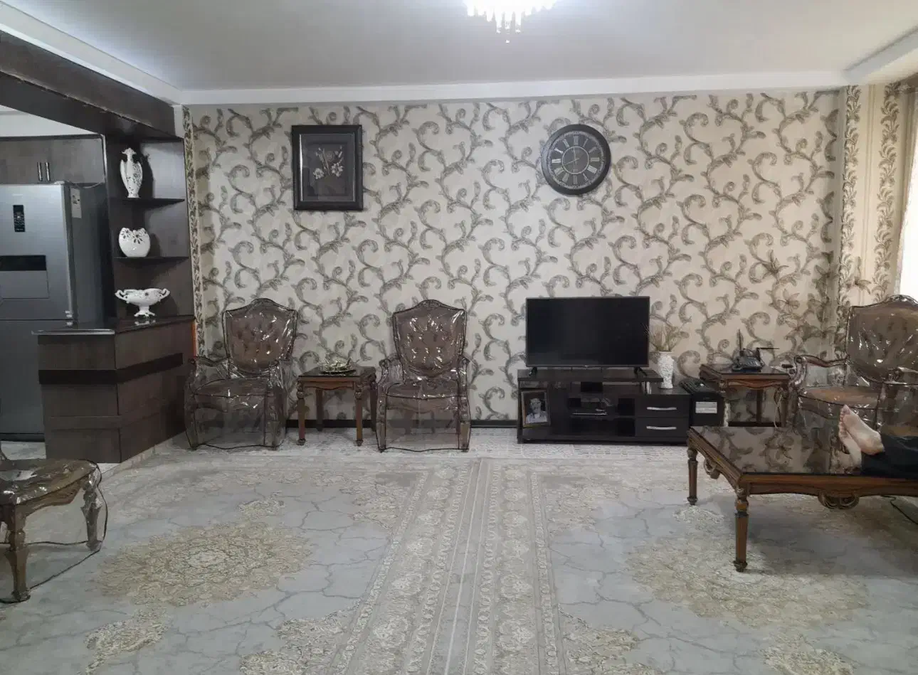 آپارتمان ۹۰متری/۲خواب/ خیابان برزگر/|اجارهٔ آپارتمان|محمدشهر, محمدشهر|دیوار