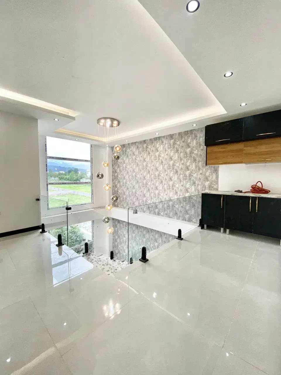 ویلا مدرن ۴۰۰ متری سعادت آباد|فروش خانه و ویلا|چمستان, |دیوار