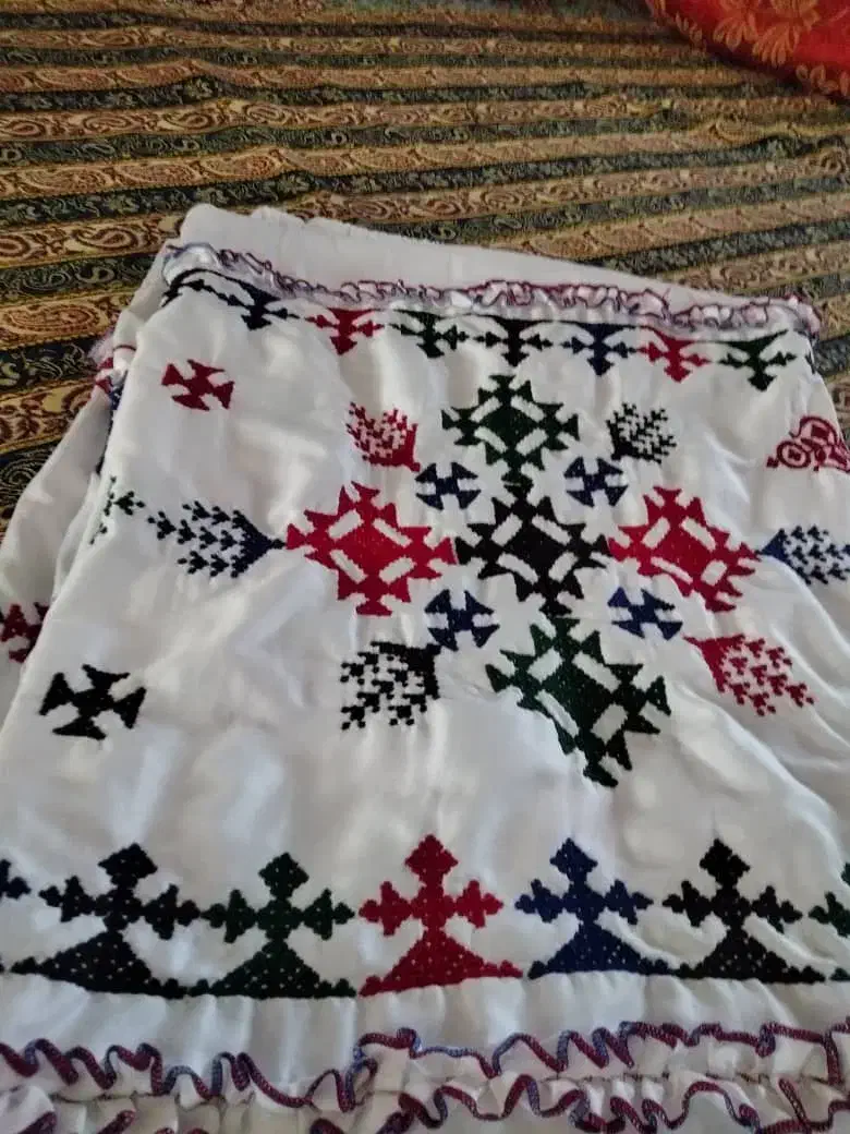 پوش تشک کناره بالشت|رختخواب، بالش، پتو|ایرانشهر, |دیوار