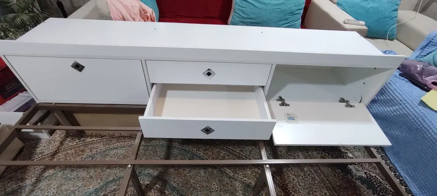 تخت خواب دونفره ام دی اف|تخت و سرویس خواب|لاهیجان, بازکیاگوراب|دیوار