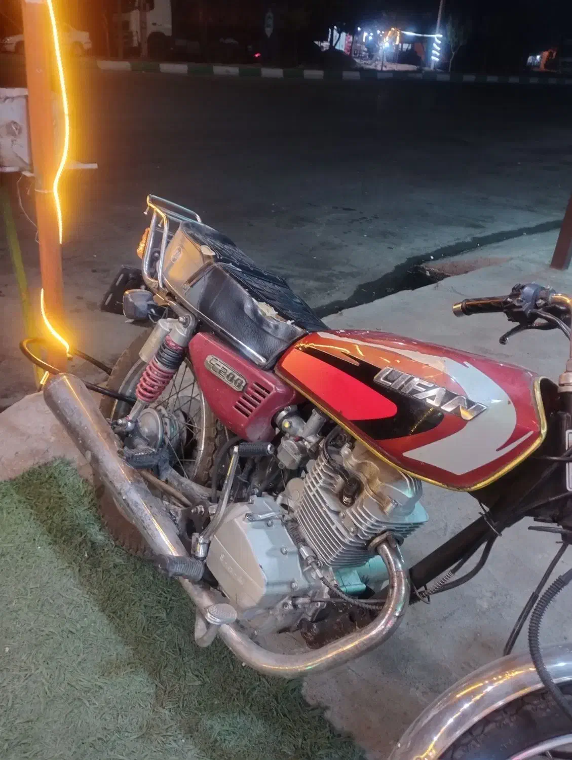 موتور ۲۰۰ccلیفان مدل ۹۵|موتورسیکلت|آبگرم, |دیوار