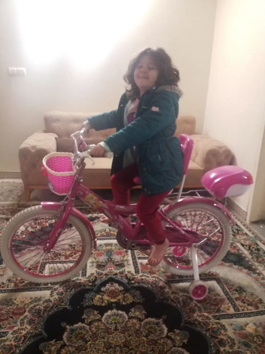 دوچرخه صورتی  سایز ۲۰|دوچرخه، اسکیت، اسکوتر|اسلام‌شهر, شهرک مهدیه|دیوار