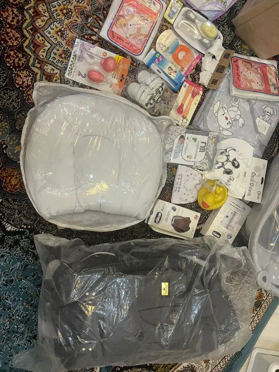 سیسمونی کاملا نو سفید طوسی زیر قیمت|اسباب و اثاث بچه|تهران, اتابک|دیوار