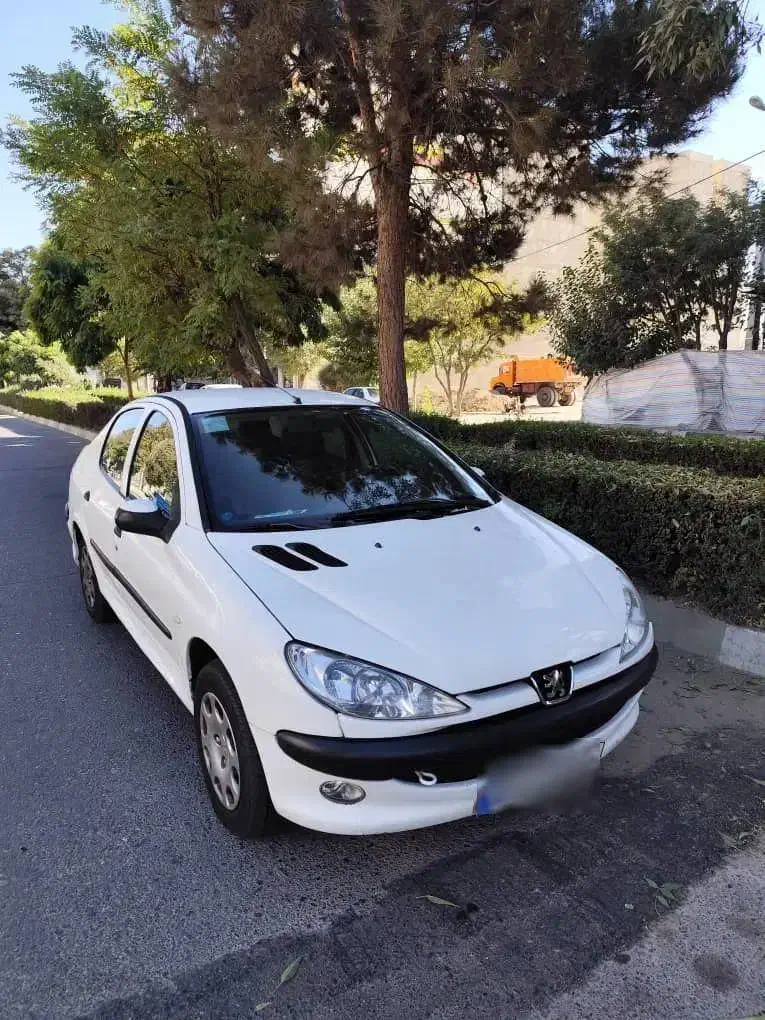 اس دی وی 8 یک لکه رنگ|خودرو سواری و وانت|کرج, کمالشهر|دیوار