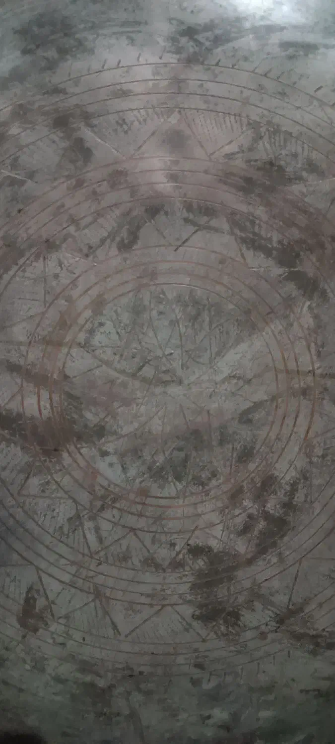 سینی مسی لبه دار و طرحدار برای ۶۰ سال پیش|کلکسیون اشیاء عتیقه|قائمشهر, |دیوار