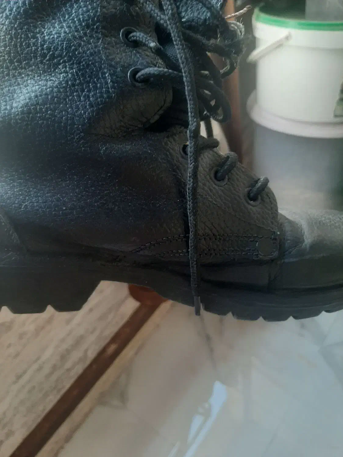 پوتین ۴۰|کیف، کفش، کمربند|ماهدشت, |دیوار