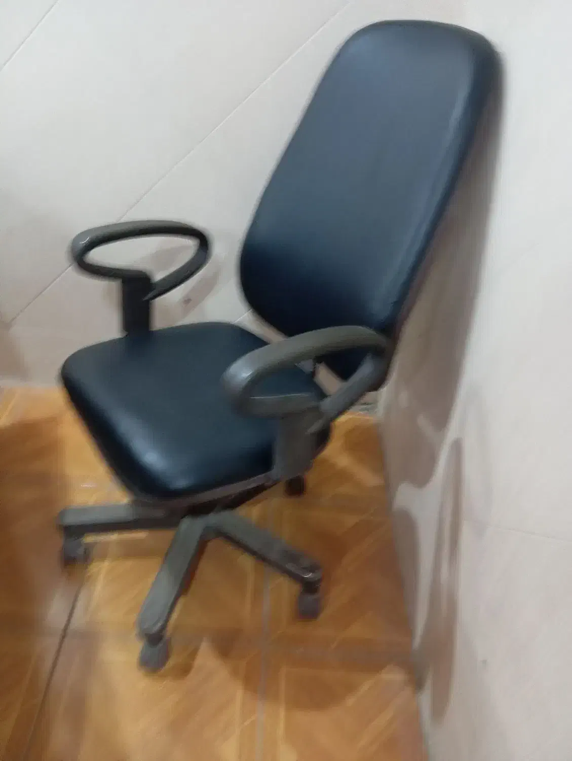 میز و صندلی|مبلمان اداری|زرند, |دیوار