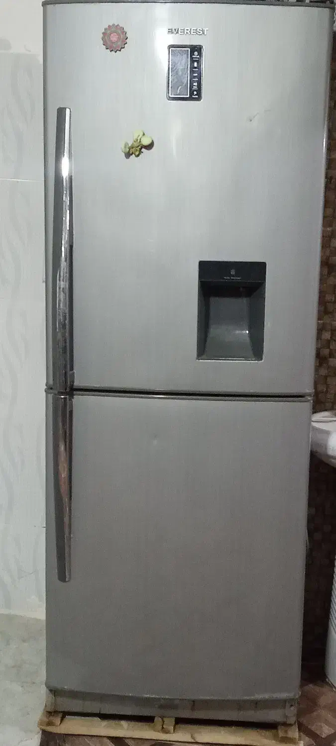 یخچال|یخچال و فریزر|رشتخوار, |دیوار