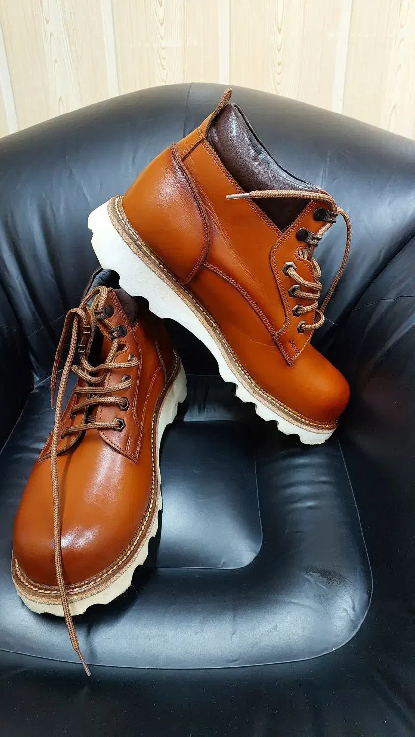 نیم بوت مردانه چرم طبیعی سایز ۴۱/۵|کیف، کفش، کمربند|رشت, پیرسرا|دیوار