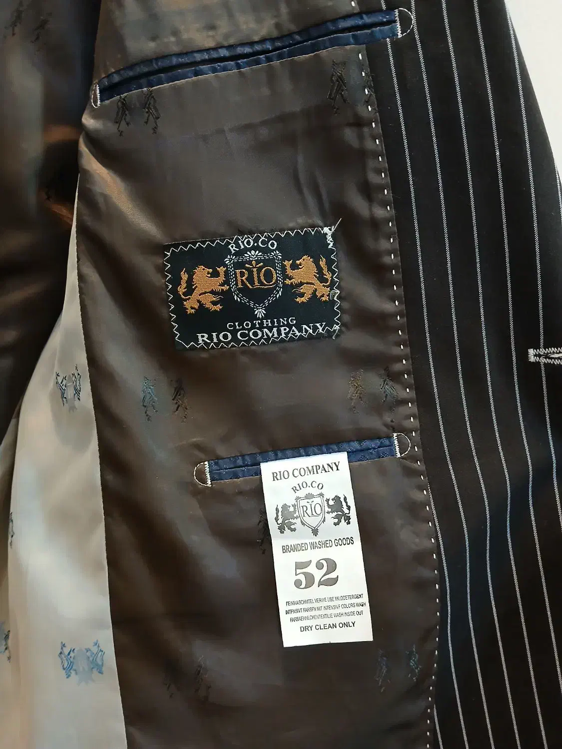 کت تک در حد نو نو|لباس|شاهینشهر, امام حسین|دیوار